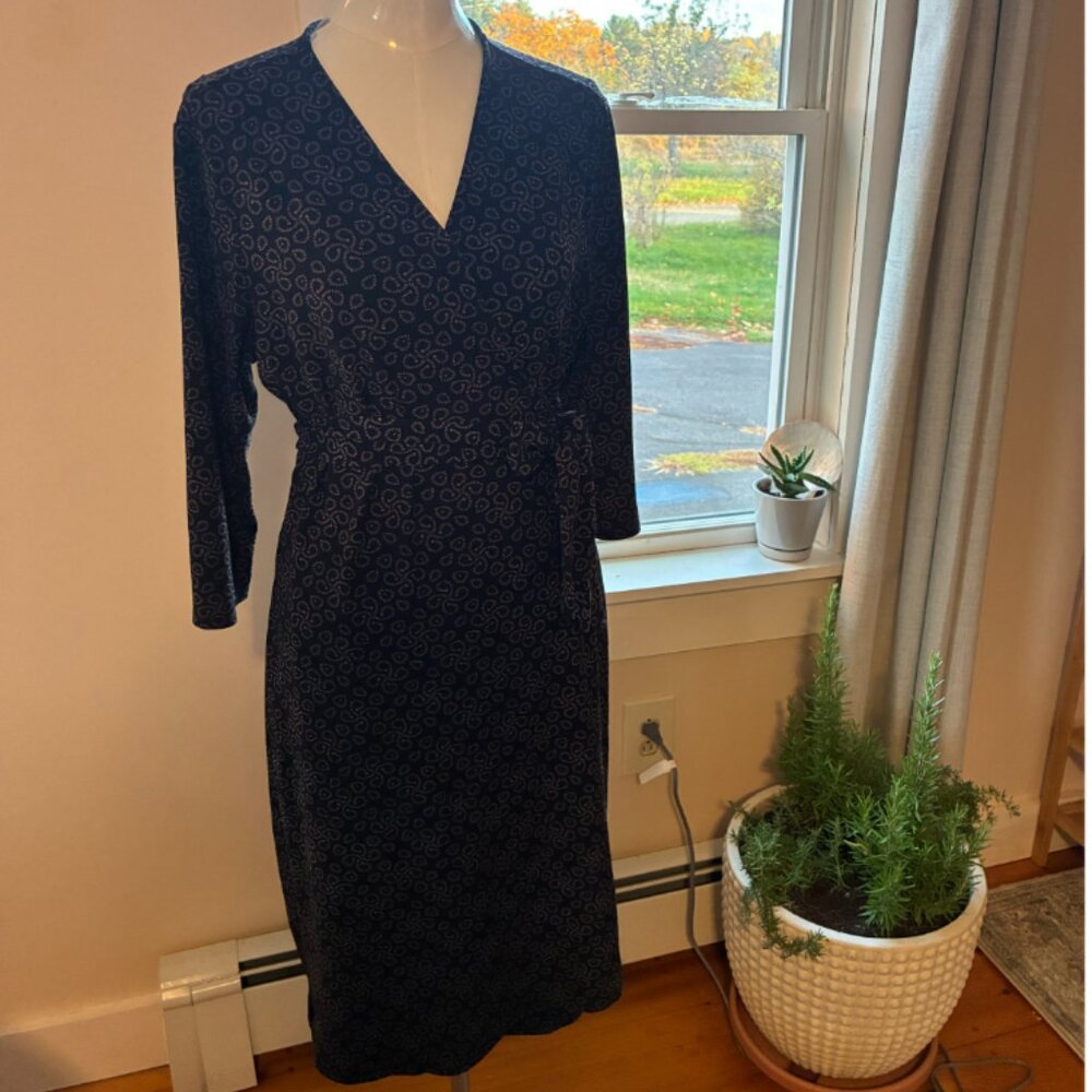 George Stretch Wrap Dress in Black and Purple